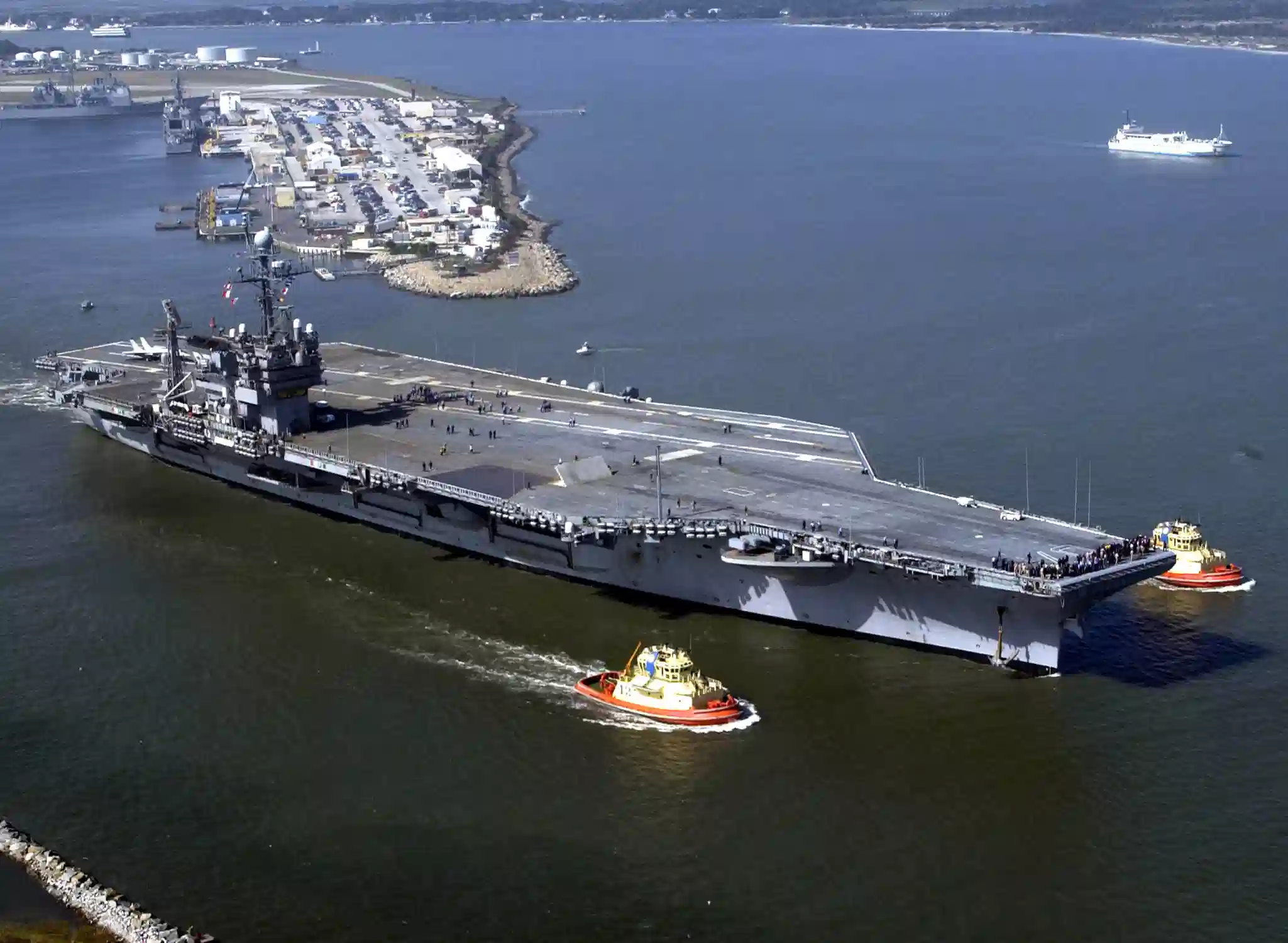 
USS John F. Kennedy departing Naval Station Mayport, FL. The naval base harbor is in the upper 
left, and the mouth of the St. John's River is in the upper right.
